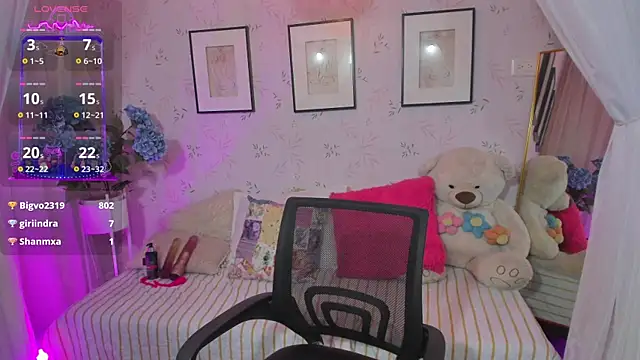 Sooffii 1 online show from 12.04.24