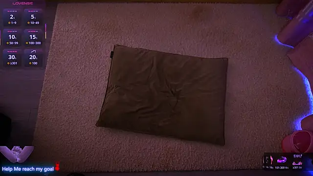 Redhead Shark new online show from 04.04.26