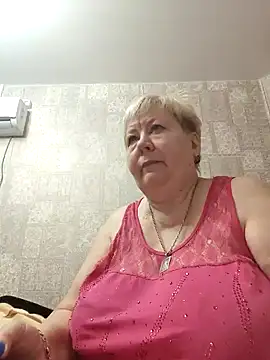 EffectFiona online show from 01.15.25