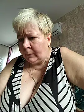 EffectFiona online show from 09.30.25