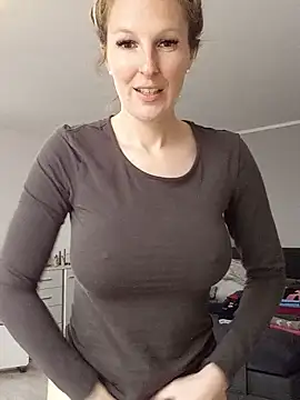 MaviePearl online show from 02.02.25