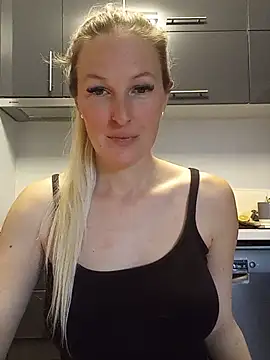 MaviePearl online show from 03.21.25