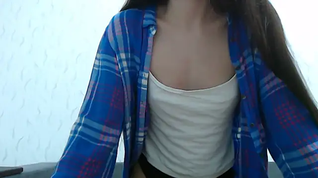 HoneyWiles online show from 01.08.26