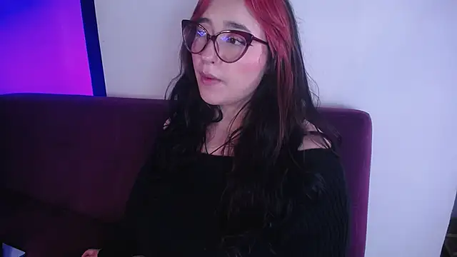 Snapshot of Miss_Loise chatting on 01.07.25 Miss Loise online show from 01.07.25