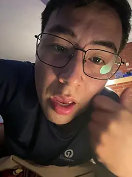 andrewmhilton  online show from 02.10.26