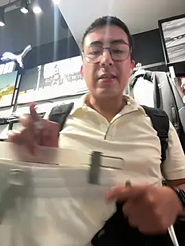 andrewmhilton  online show from 04.08.26