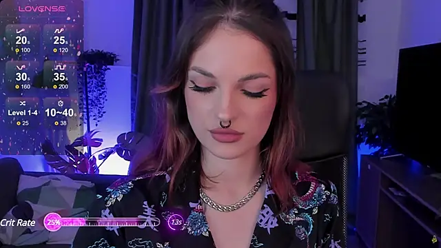 BratzieDarsie online show from 03.10.25