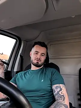 Snapshot of Brightspark22 chatting on 03.02.26 Brightspark22 online show from 03.02.26