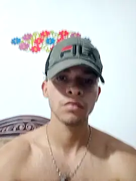 Snapshot of Emir_Hassam chatting on 03.20.25 Emir Hassam online show from 03.20.25