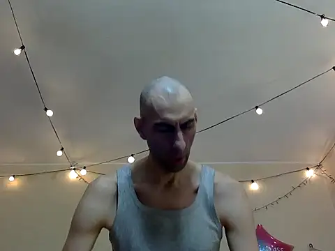 HandsomeAlfie online show from 10.08.25