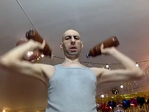 Snapshot of HandsomeAlfie chatting on 02.20.26 HandsomeAlfie online show from 02.20.26