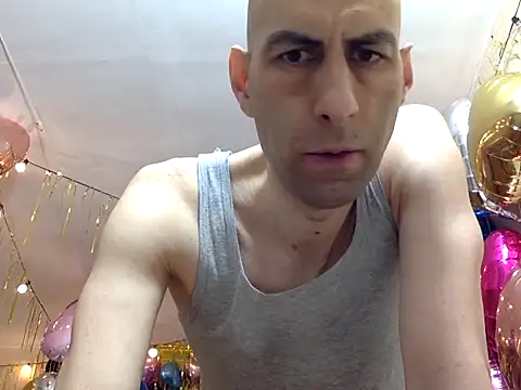 Snapshot of HandsomeAlfie chatting on 02.25.26 HandsomeAlfie online show from 02.25.26