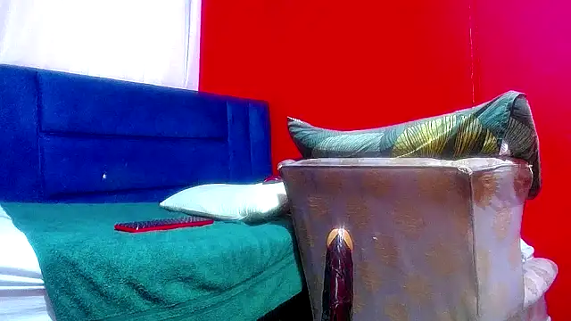 Snapshot of Lelety79 chatting on 03.05.26 Lelety79 online show from 03.05.26