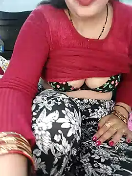 Poojabhabi101 online show from 01.21.25