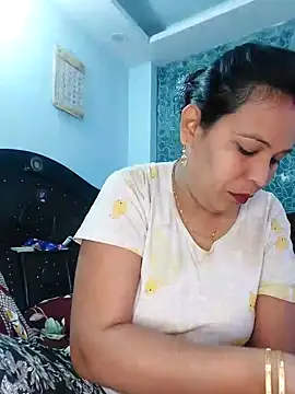 Poojabhabi101 online show from 02.01.25