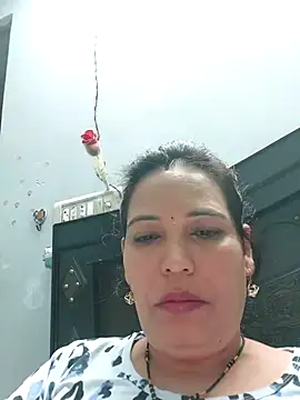 Poojabhabi101 online show from 10.14.25