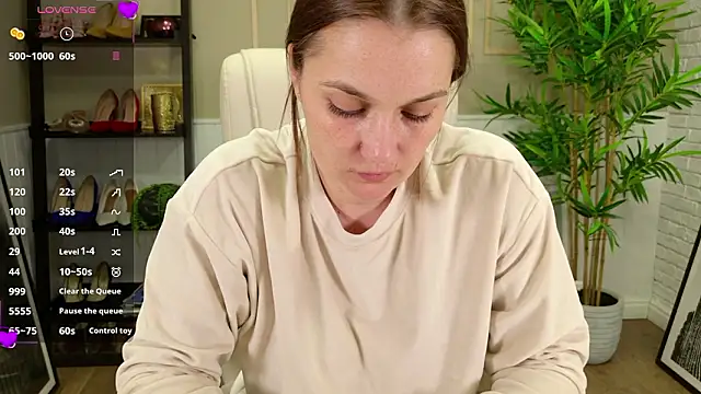 SelineSole online show from 03.10.26