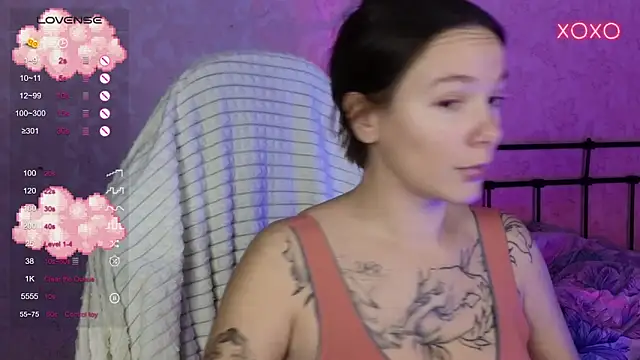 lil luna x online show from 10.24.25