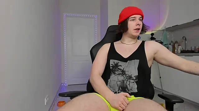 Snapshot of Vincent_Strong chatting on 02.24.25 Vincent Strong online show from 02.24.25