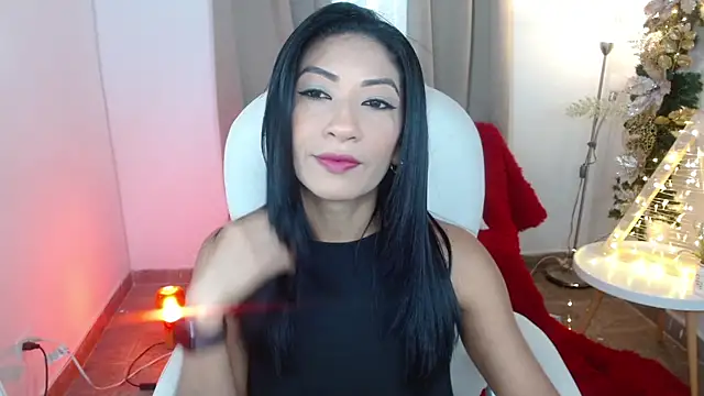 sofia perez    online show from 01.02.25