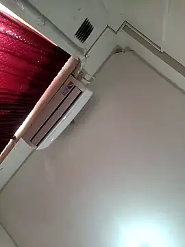 Snapshot of luz_94 chatting on 01.22.25 luz 94 online show from 01.22.25