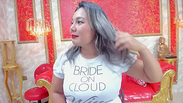 Myhottie Milf online show from 01.27.25