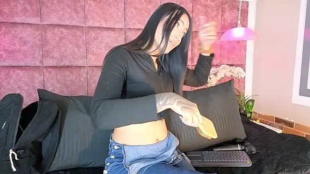 Taly Fox online show from 06.20.26