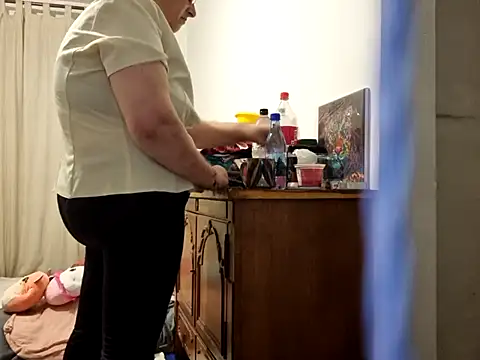 Samantha Squirtxh online show from 09.20.25