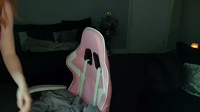 Snapshot of Red_firesquirt chatting on 01.23.25 Red firesquirt online show from 01.23.25