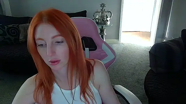 Snapshot of Red_firesquirt chatting on 02.24.25 Red firesquirt online show from 02.24.25