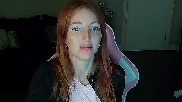 Snapshot of Red_firesquirt chatting on 02.03.26 Red firesquirt online show from 02.03.26