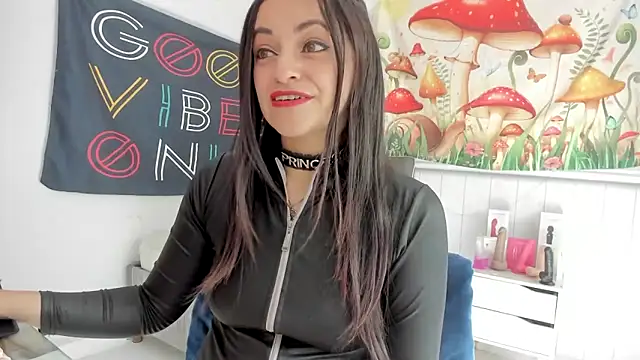 LovelyAzucena online show from 12.03.25