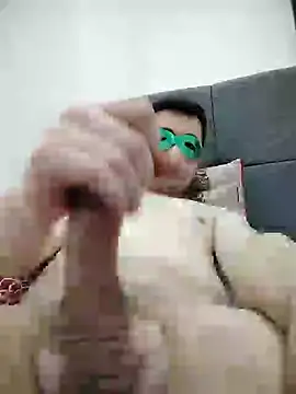 mallamadri54 online show from 12.28.24