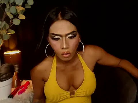 Victoria Saint online show from 03.03.25