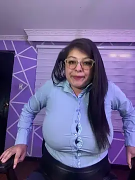 MiiaaJoness online show from 03.05.26