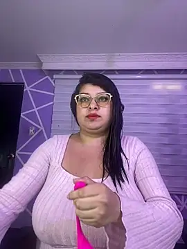 MiiaaJoness online show from 03.06.26