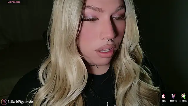 IsabellaFigueredo   online show from 10.14.25