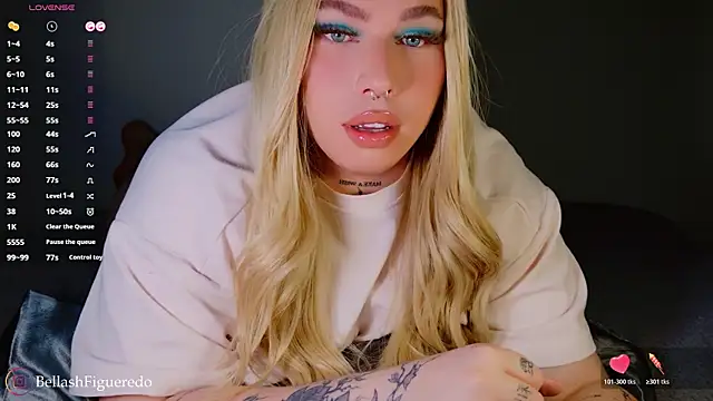 IsabellaFigueredo   online show from 12.16.25