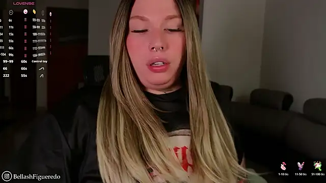 IsabellaFigueredo   online show from 04.08.26