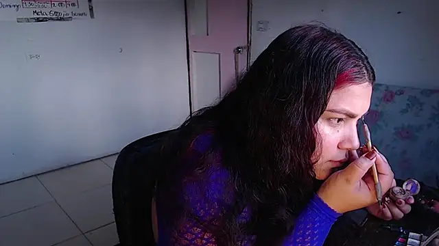 Snapshot of girl_milk2 chatting on 11.03.25 girl milk2 online show from 11.03.25