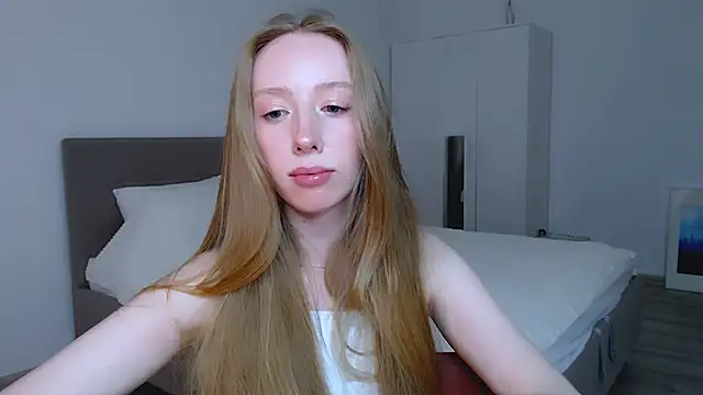 Luna insniity online show from 12.08.24