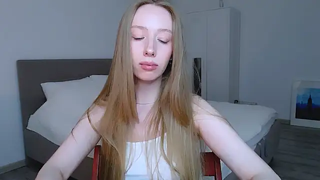 Luna insniity online show from 12.12.24