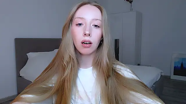 Luna insniity online show from 12.28.24