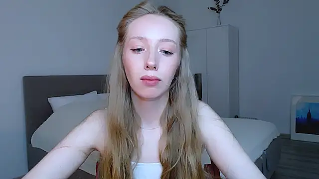 Luna insniity online show from 02.13.25