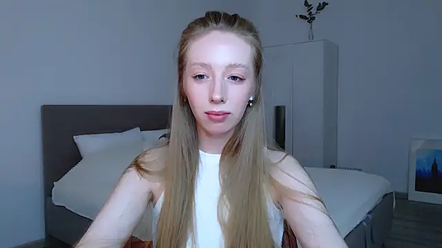 Luna insniity online show from 02.15.25