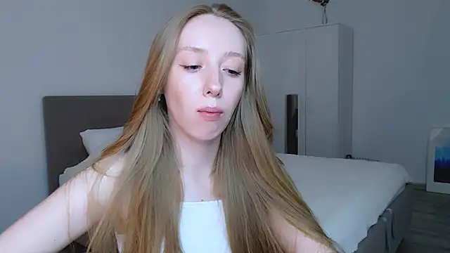 Luna insniity online show from 03.02.25