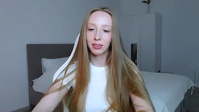 Luna insniity online show from 09.11.25