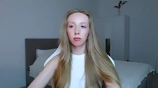 Luna insniity online show from 09.13.25