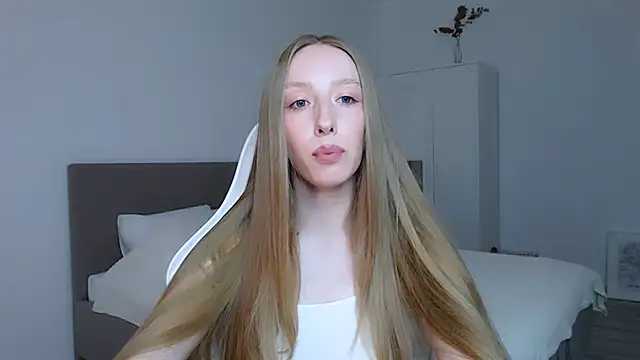 Luna insniity online show from 09.27.25