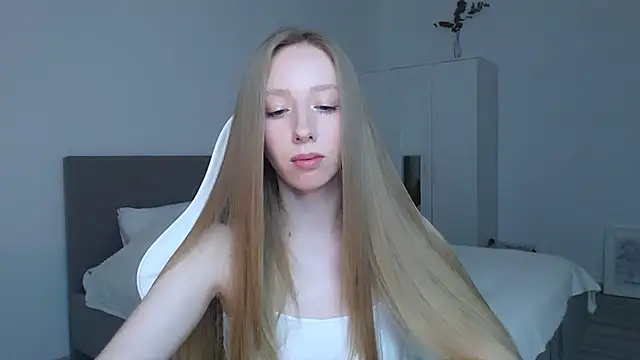 Luna insniity online show from 10.07.25